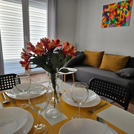 Ferienwohnung Apartament Oaza Na Sterowcow Dywity Exterior foto